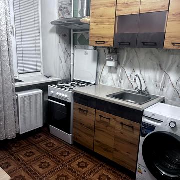 Вахтанга Кікабідзе вул. (Булгакова), 2