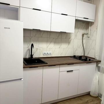 Михайла Донця вул., 15/41