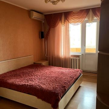 Сімї Ідзиковських вул. (Михайла Мишина), 4