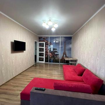 Небесної Сотні просп. (Маршала Жукова), 3А/1