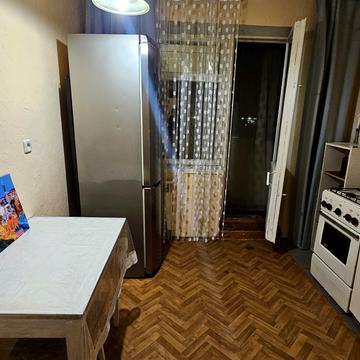 Прирічна вул., 17-Г