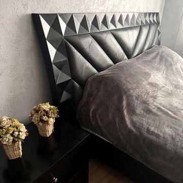 Новенька стильна 1-кімнатна! Живи і будь першим!