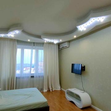 Володимира Івасюка просп. (Героїв Сталінграду), 8