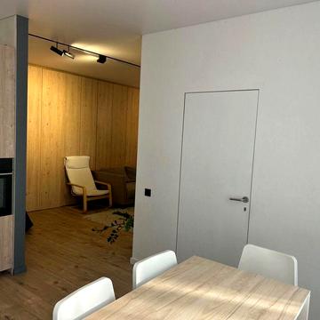 Завжди опалення, вода та ліфт! 2-к м.Лівобережна