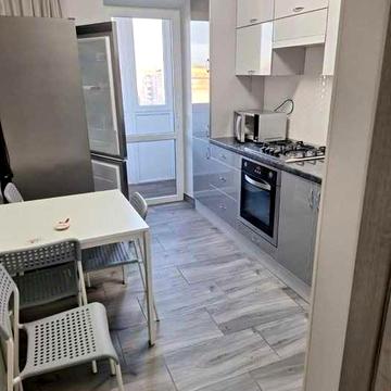 Сдам 2-к квартиру на Песках (Ромакс) по ул. Новокузнецкая