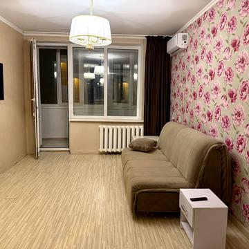 Дегтярівська вул., 35/9