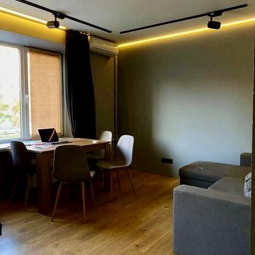 Лесі Українки бульв., 24