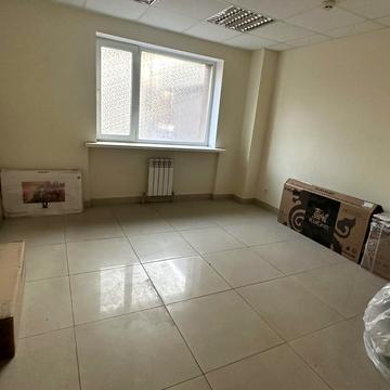 Богдана Хмельницького просп. (Героїв Сталінграда), 110-А