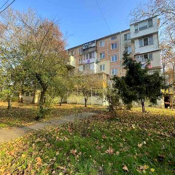 Івана та Юрія Лип вул. (Гайдара), 19