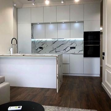 Жилянська вул., 68