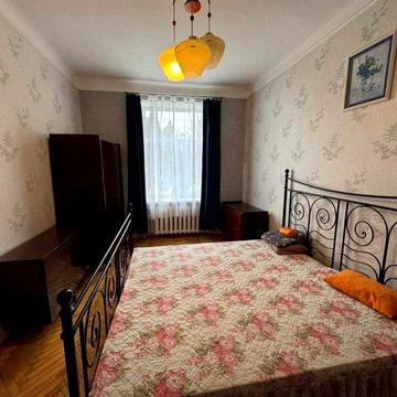 Оренда 2-кімнатної квартири, ближній центр Львова, вул. Героїв Майдану