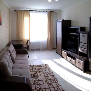 Оренда 1к квартири по вул. Зелена, Новобудова