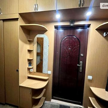 Продаж 2к Квартира Героїв Крут вулиця