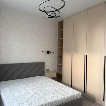 Лесі Українки просп. (Гагаріна), 19-Б