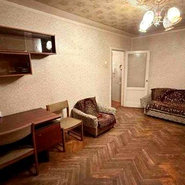 1к! Оболонський! Героїв Дніпра вул., 12-А! Цегляний будинок!