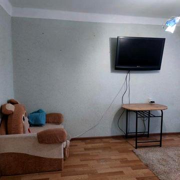 довгострокова оренда 1 квартири на лісовому біля метро