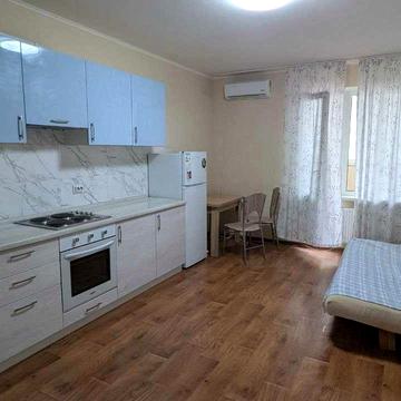 Балтійський пров., 5