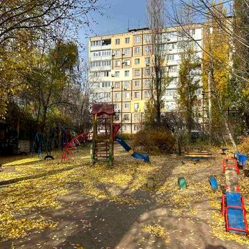 Продам  2-комн. квартиру - начало пр. Слабожанского! От владельца!