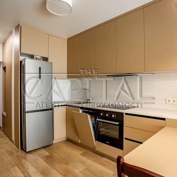 Ужгородський пров., 4/1