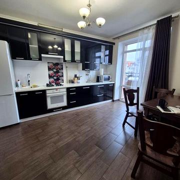 Квартира в серці міста вул.Любомира Гузара