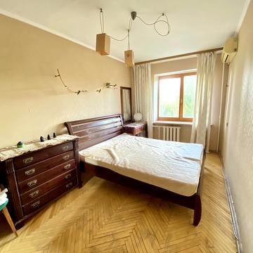 Петра Радченка вул., 8