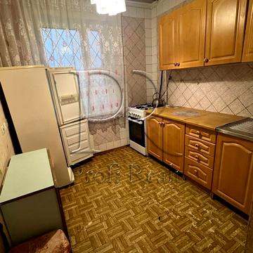 Олександра Махова вул. (Жолудєва), 8-А