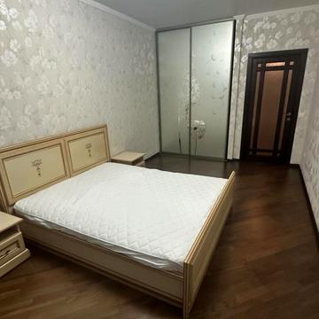 Драгоманова вул., 40-А