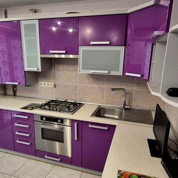 Продам 3-кімнатну квартиру в Шептицькому!