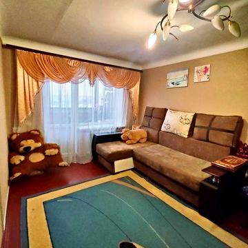 2-хкімнатна квартира в районі Черемушек ( 44 магазин)