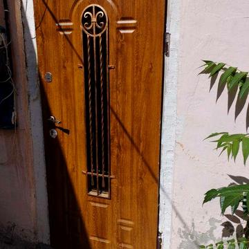 здам в оренду 3 кімнатну квартиру в центрі м. Ужгорода з пропискою