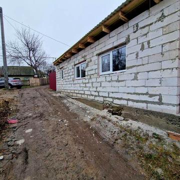 Продам частину будинку.