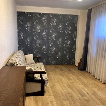 Чудова 2-к квартира, великий балкон, буд. 2005 р, Космічний р-н