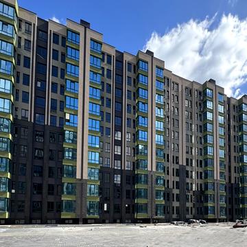 Героїв Небесної Сотні просп., 14/1