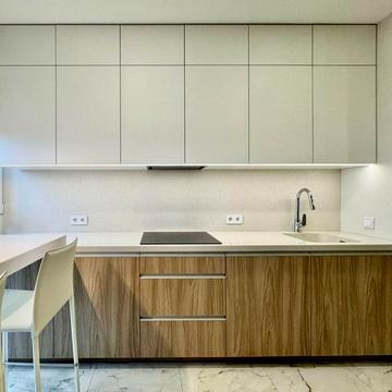 Андрія Верхогляда вул. (Михайла Драгомирова), 7