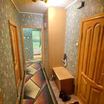 Срібнокільська вул., 4