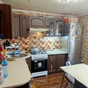 Продаю будинок в селі Трикрати