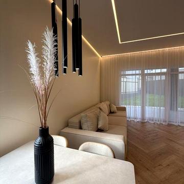 Продаж дизайнерського будинку на Бамі