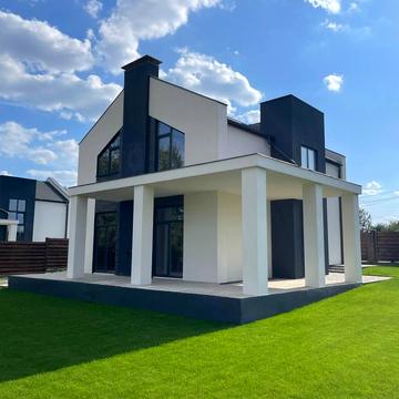 Богдана Хмельницкого вул.