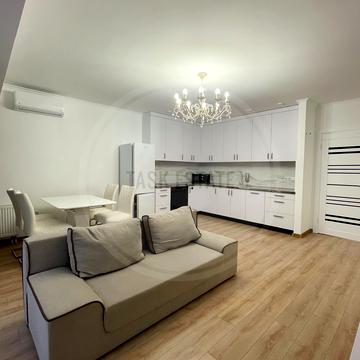 Нижній Вал вул., 27-29