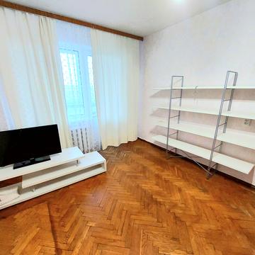 Павла Тичини просп., 14-А