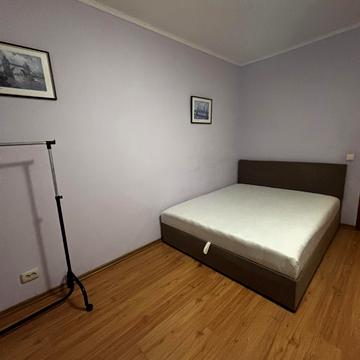 Червоної Калини просп. (Володимира Маяковського), 7-А