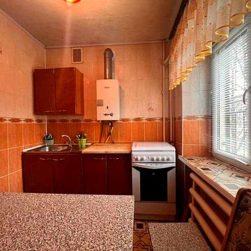 Здам в оренду двокімнатну квартиру по вулиці В. Бизова