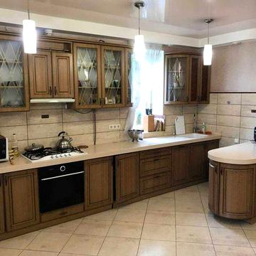 Оренда просторого та комфортного будинку для великої родини від власн.