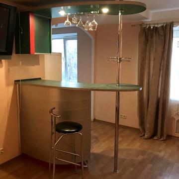 Жилянська вул., 45