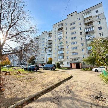 Продаж 4-кімнатної квартири 
 м. Стрий, вул. Січових Стрільців