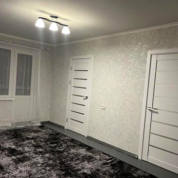 Від ВЛАСНИКА! Здається невелика трьохкімнатна квартира