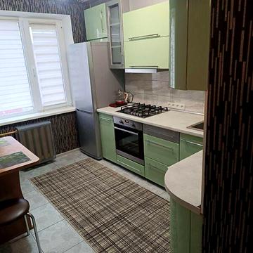 Довгострокова оренда 3к Квартира Дачна вулиця