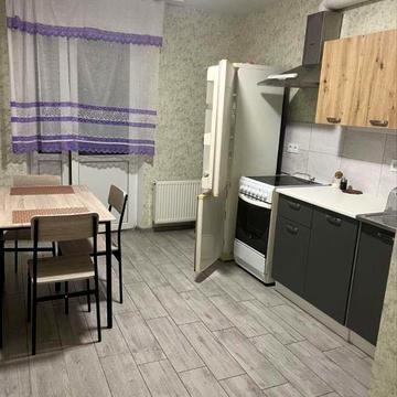 Здам 1 к квартиру  Металургів 35Атлант варіанти