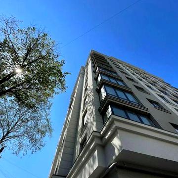 Продаж 2 кімнатної з ремонтом,вул.Короля Данила