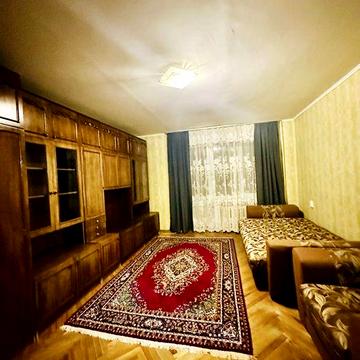 Здача 1 кв вул. К. Шлях 2-А р-н  зупинка «Авіаторів» р-н Орбіти